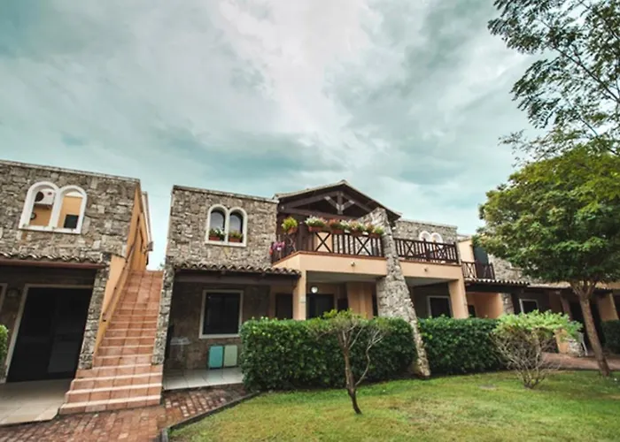 Casa Villaggio Emmanuele Aparthotel